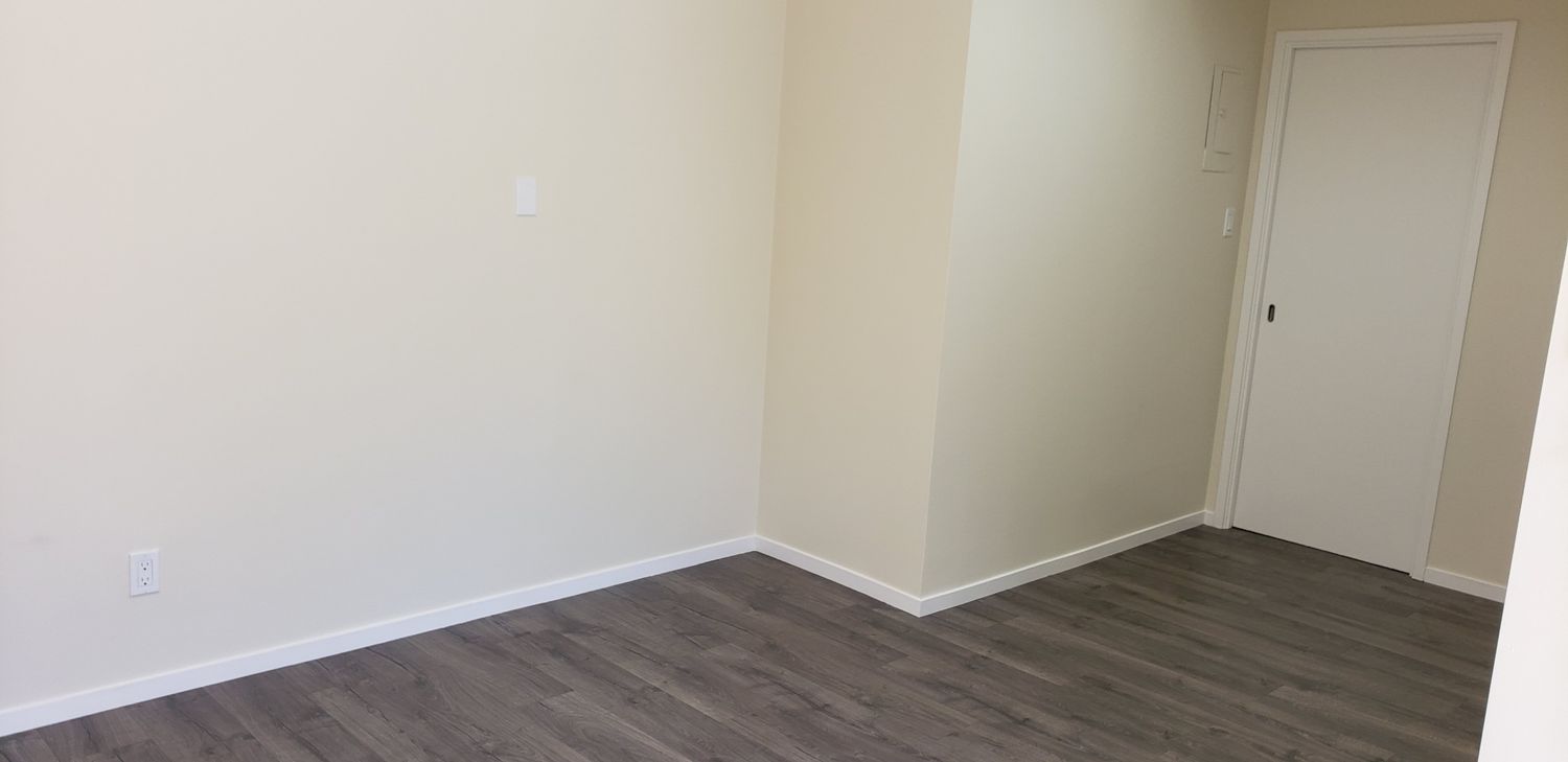 Mosswood Building: 160 Keller St, Petaluma, CA 94952